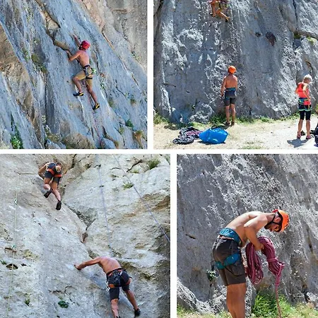 Almissa Holiday park 3*