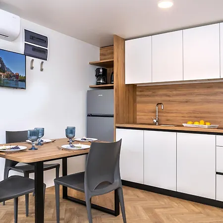 Mobile Homes Camp Galeb 3* Omiš