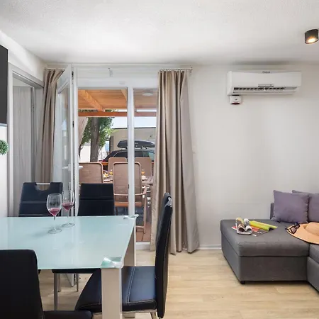 Mobile Homes Camp Galeb Parco vacanze 3*